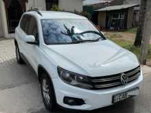 https://riyasewana.com/uploads/volkswagen-tiguan-tdi-2121203354.jpg