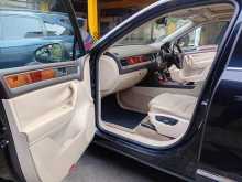 https://riyasewana.com/uploads/volkswagen-touareg-3-0-3142548435.jpg