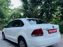 https://riyasewana.com/uploads/volkswagen-vento-51012134383.jpg