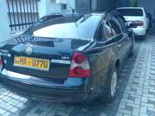 Volkswagen Passat 2003 Car