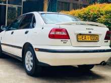 https://riyasewana.com/uploads/volvo-s40-1999-2112485912853.jpg