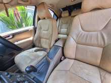 https://riyasewana.com/uploads/volvo-s60-2001-211592412194.jpg