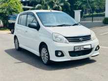 Wave Elait 2012 Car
