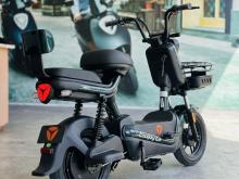 Yadea Cool Joy 2026 Motorbike