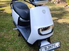 Yadea E8s 2024 Motorbike