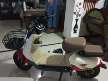https://riyasewana.com/uploads/yadea-electric-5821506453.jpg