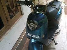 Yadea M.6 2025 Motorbike