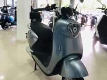 Yadea M6 2024 Motorbike