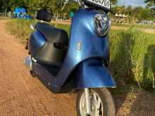 Yadea M6 2024 Motorbike
