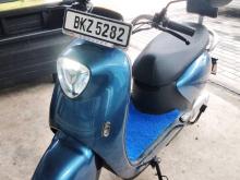 Yadea M6 2026 Motorbike