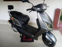 Yadea T5 2025 Motorbike