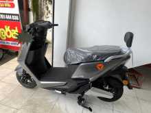 Yadea T 5 2024 Motorbike