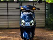 Yadea T5 2025 Motorbike