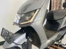 Yadea T5 2025 Motorbike