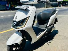 Yadea T5 2024 Motorbike