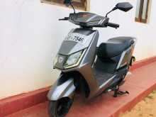 Yadea T5 2025 Motorbike