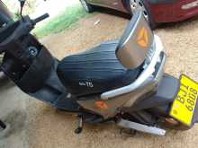 Yadea T5 2024 Motorbike
