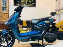 Yadea T9 2025 Motorbike