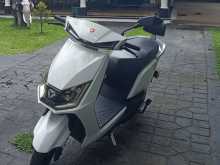 Yadea T5 2025 Motorbike