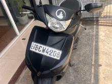 Yamaha Alpha 2014 Motorbike