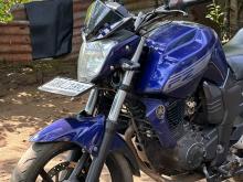 Yamaha FZ 2013 Motorbike