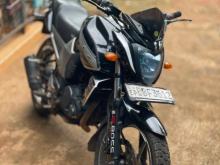Yamaha FZ 2015 Motorbike