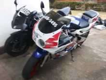 https://riyasewana.com/uploads/yamaha-cbr-250-1616315713272.jpg