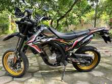 Yamaha CRF 250M 2016 Motorbike