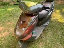 Yamaha Cygnes 2011 Motorbike