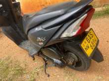 https://riyasewana.com/uploads/yamaha-divo-151407364532.jpg