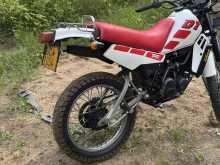https://riyasewana.com/uploads/yamaha-dt-50-2020330223003.jpg