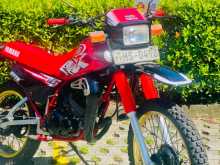 Yamaha DT175 2000 Motorbike