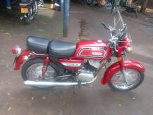 Yamaha Electric 125 2005 Motorbike