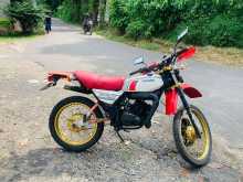 https://riyasewana.com/uploads/yamaha-enduro-175-122008124341.jpg