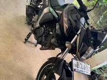 Yamaha FZ 2015 Motorbike