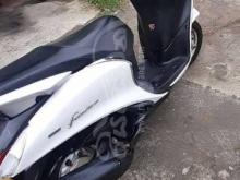https://riyasewana.com/uploads/yamaha-fascino-1792624173234.jpg
