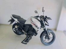 Yamaha Fazer 2018 Motorbike