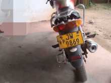 Yamaha Fazer 125 2004 Motorbike