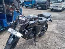 Yamaha FAZER 2016 Motorbike