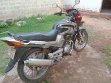 https://riyasewana.com/uploads/yamaha-fazer-58110713393.jpg