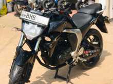 Yamaha FAZER Version 2.0 2018 Motorbike