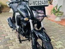 Yamaha Fz 2015 Motorbike
