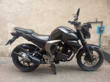 Yamaha FZ 2015 Motorbike