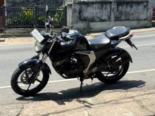 Yamaha FZ 2016 Motorbike