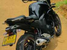 Yamaha FZ 2015 Motorbike