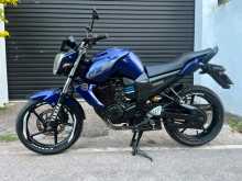 Yamaha FZ 2014 Motorbike