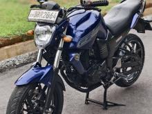 Yamaha FZ 2014 Motorbike