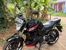 Yamaha FZ 2014 Motorbike