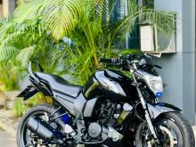 Yamaha FZ 2012 Motorbike