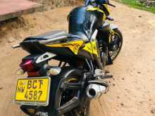 Yamaha FZ 2015 Motorbike